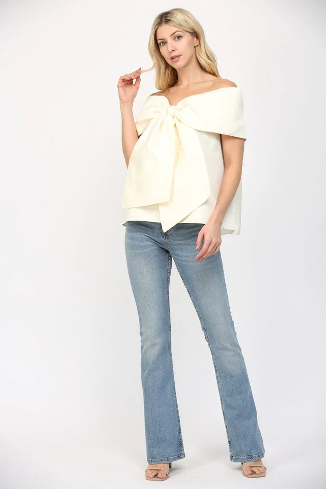 Melivya™ Ivory Sweetheart Bow Off-Shoulder Top