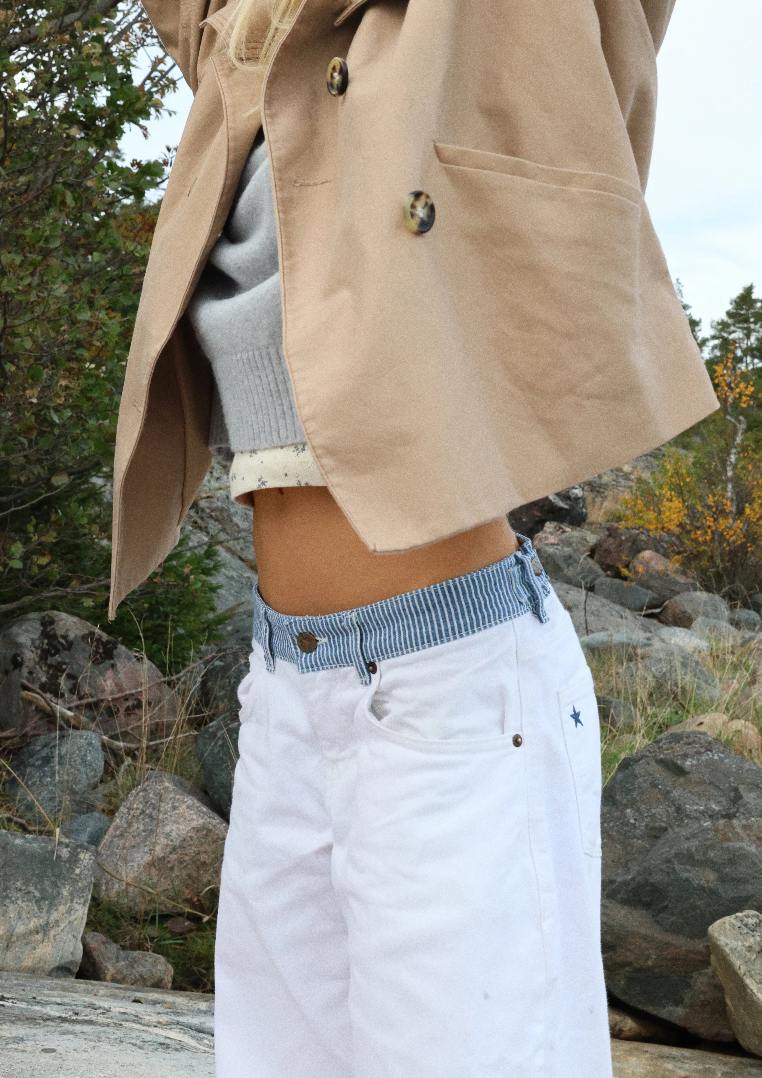 Melivya™ Creamy Stripe-Waist Wide-Leg Jeans