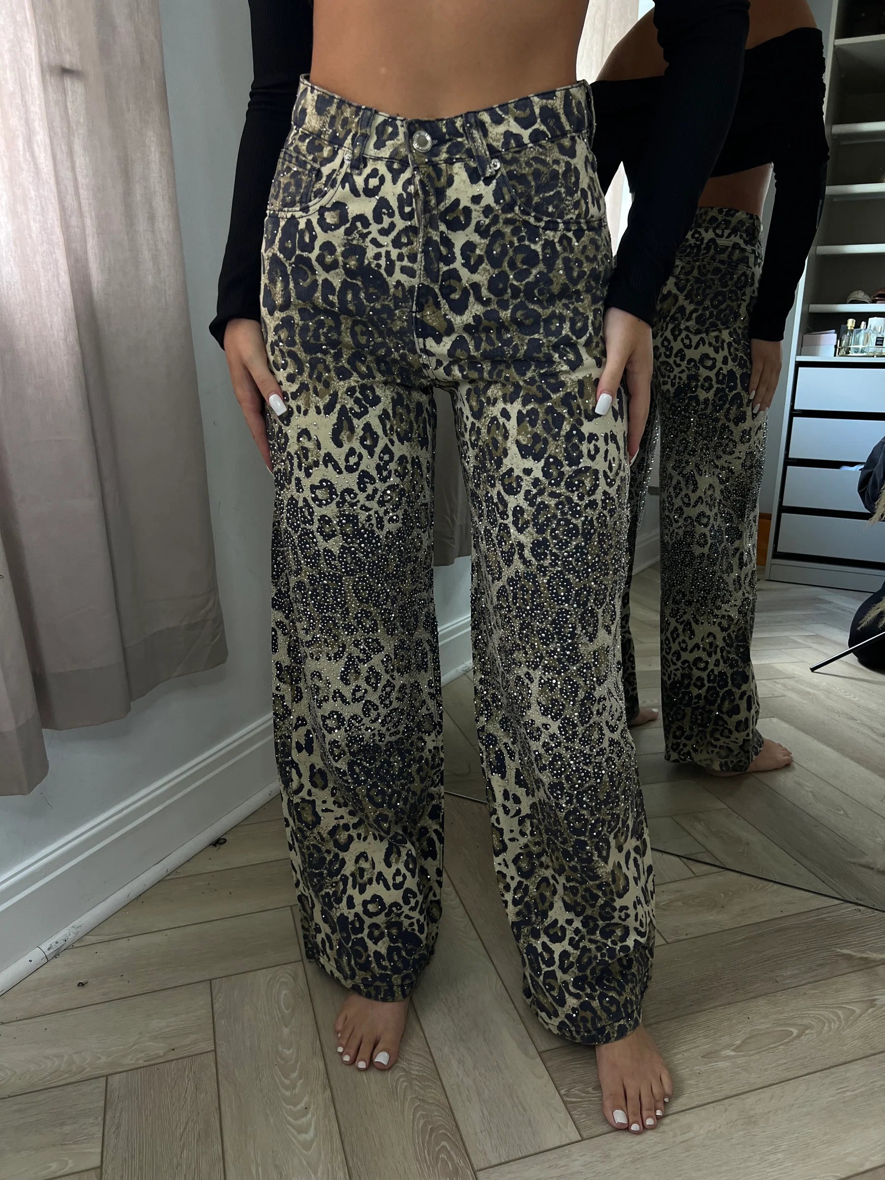Melivya™ Leopard Rhinestone Wide Leg Jeans