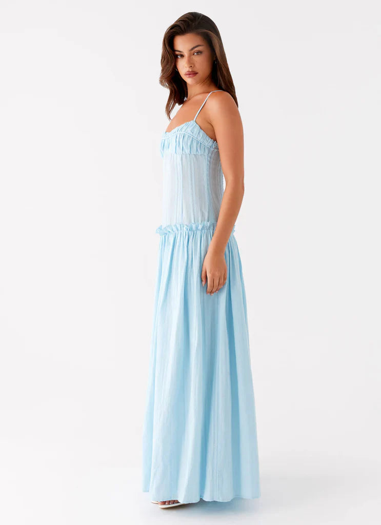 Melivya™ Azure Haven Tiered