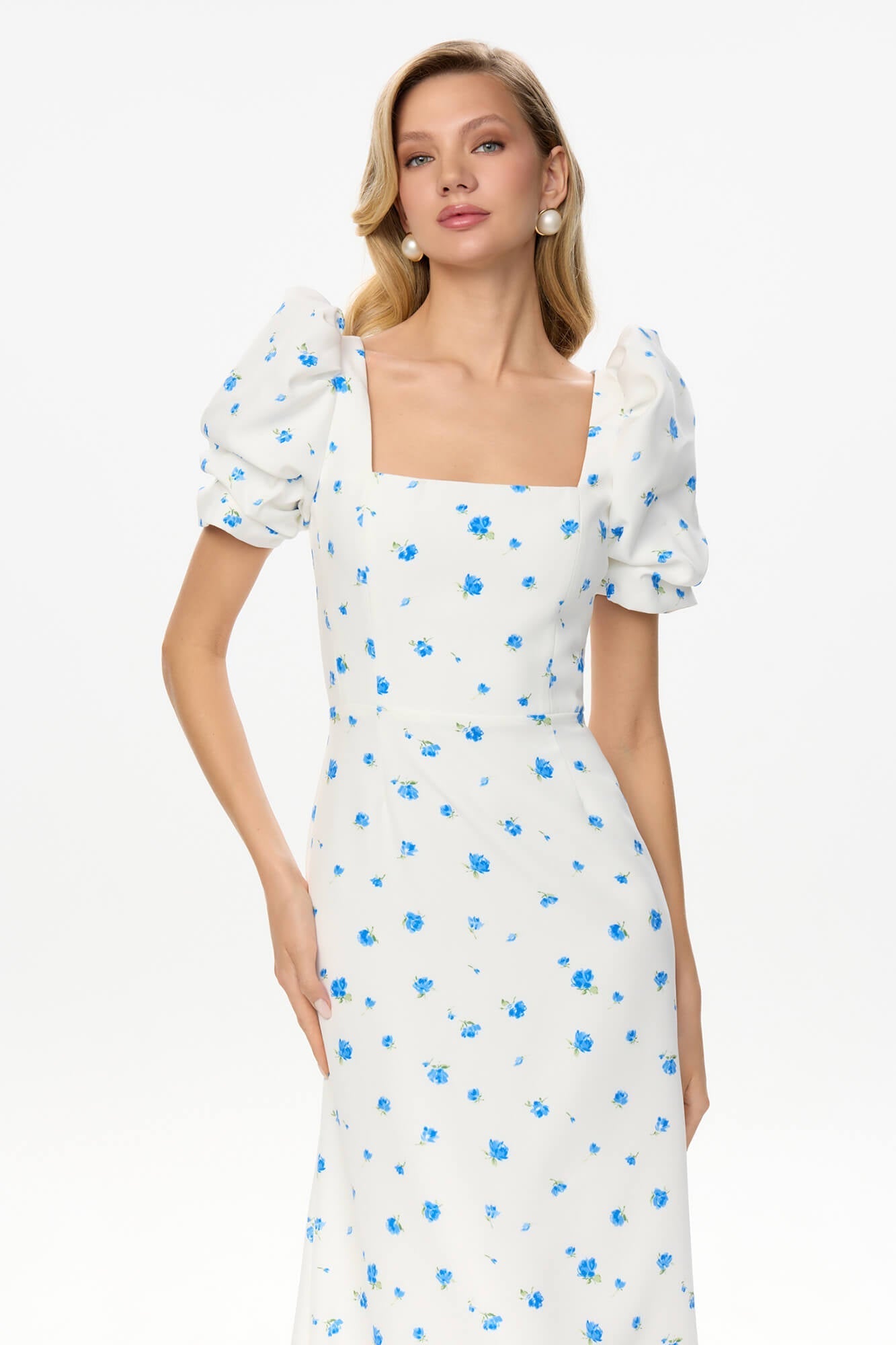 Melivya™ Godet Silhouette Square Neck