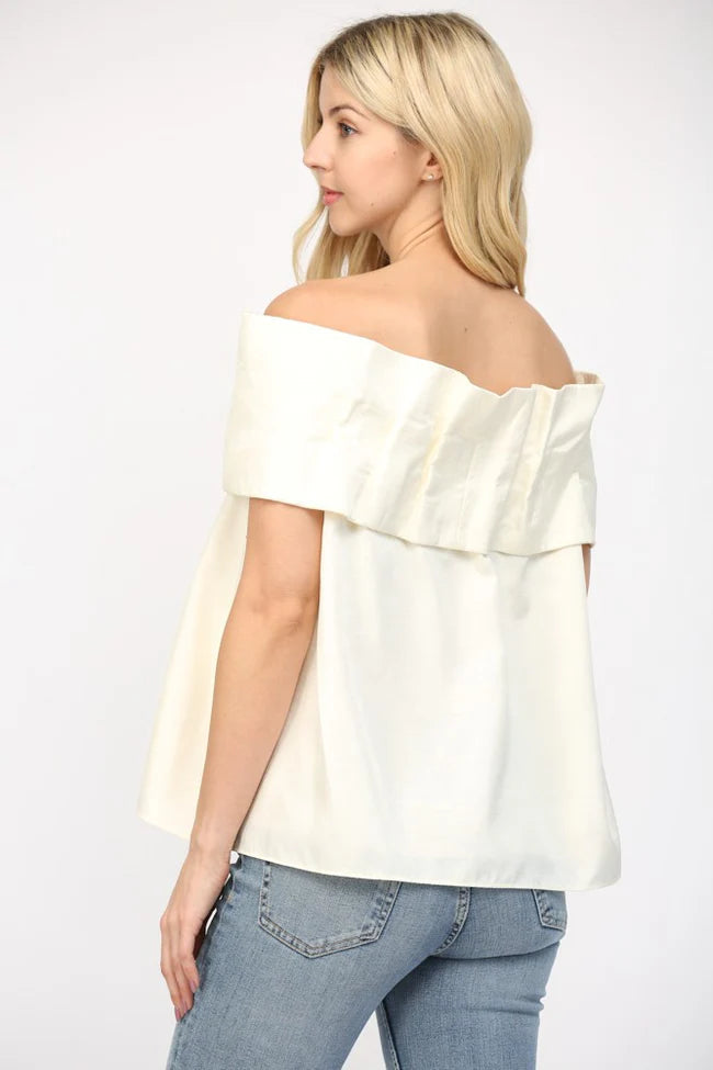 Melivya™ Ivory Sweetheart Bow Off-Shoulder Top