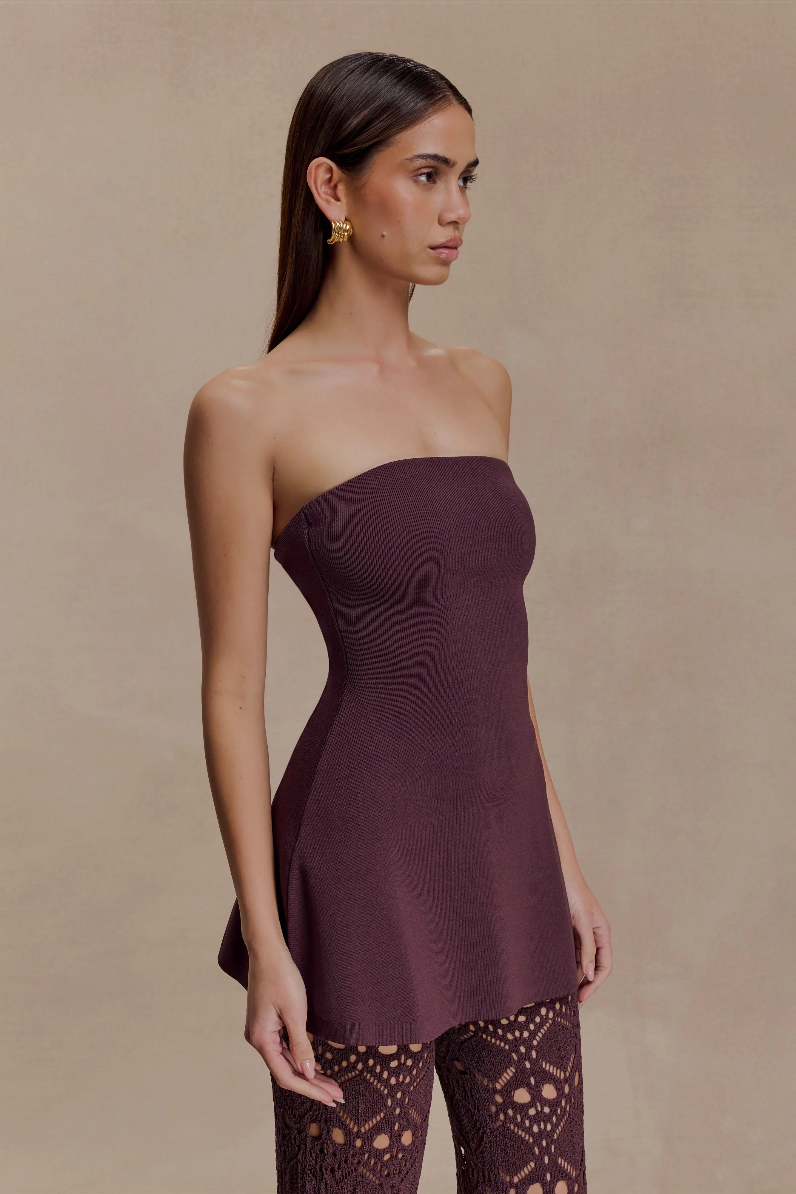 Melivya™ Burgundy Knit Strapless Peplum Top