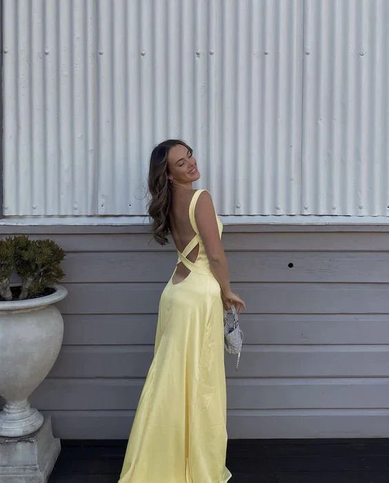Melivya™  Yellow Backless Dress