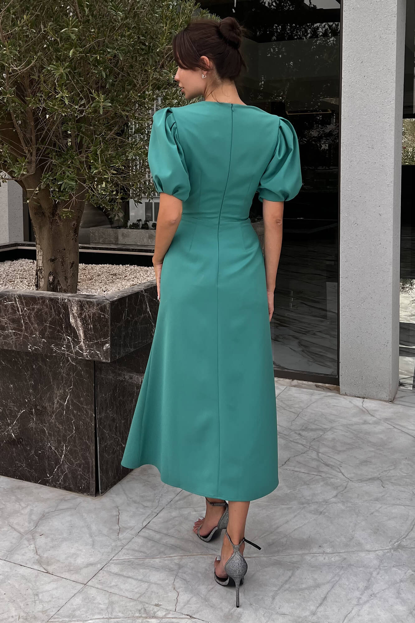 Melivya™ Godet Silhouette Puff Sleeve