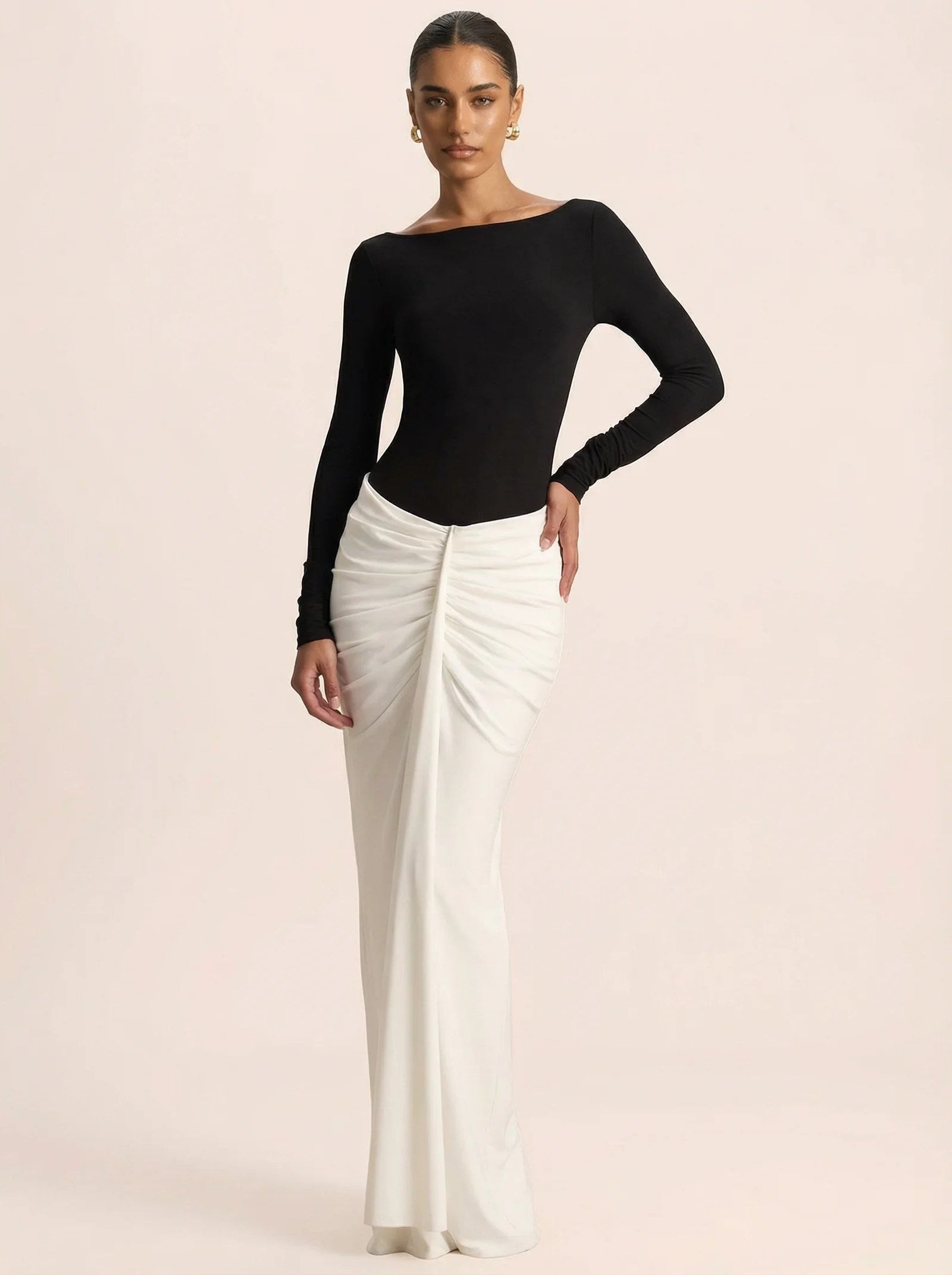 Melivya™ Long Sleeve Backless Maxi Dress